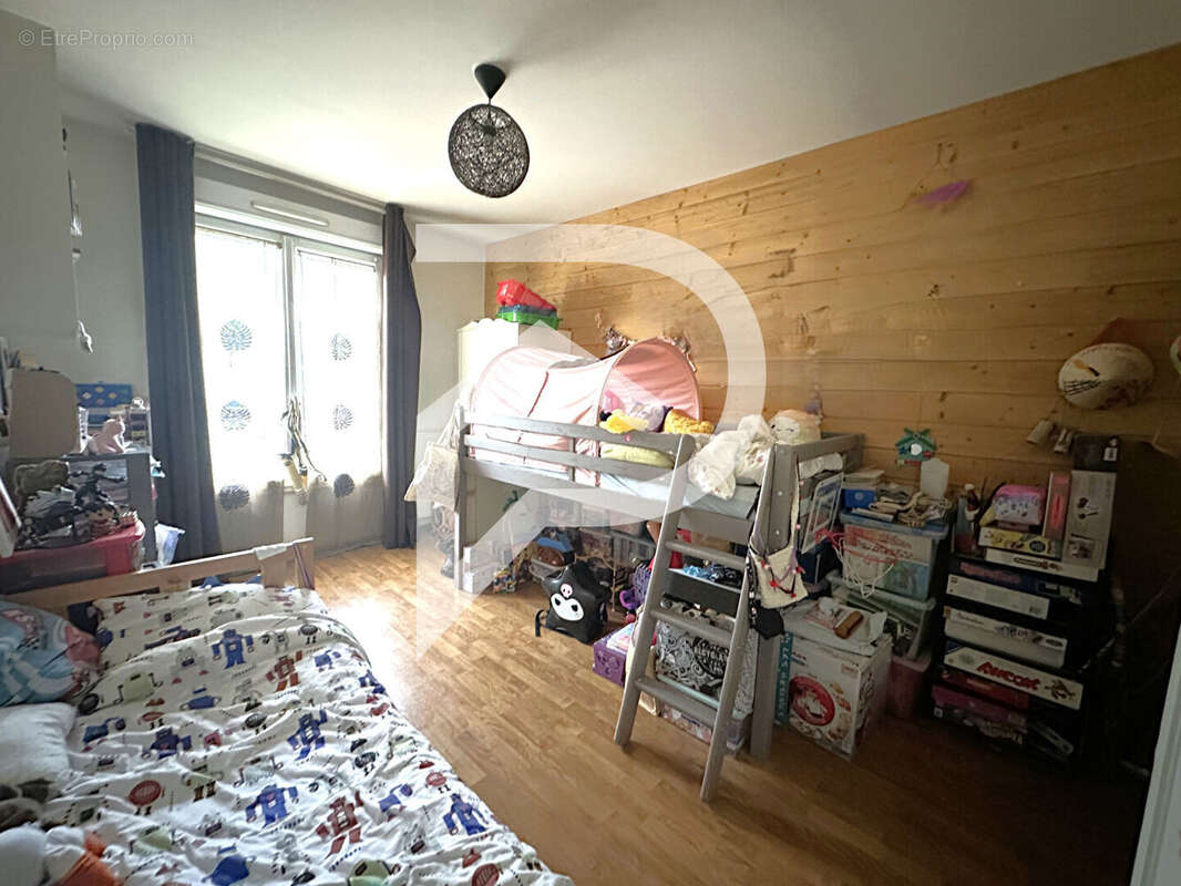 Appartement à MANTES-LA-VILLE