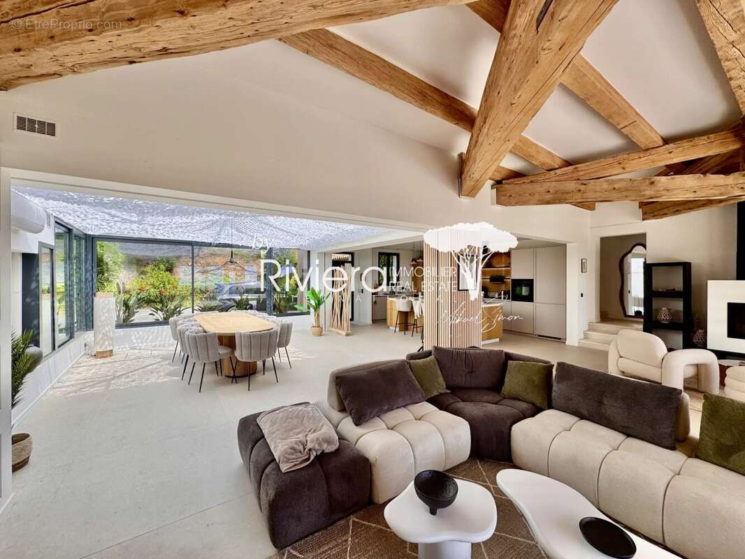 Maison à LA CROIX-VALMER