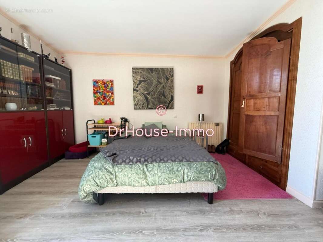 Maison à SAINT-JEAN-DE-BLAIGNAC