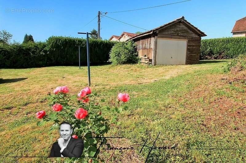 Maison à BAYEL