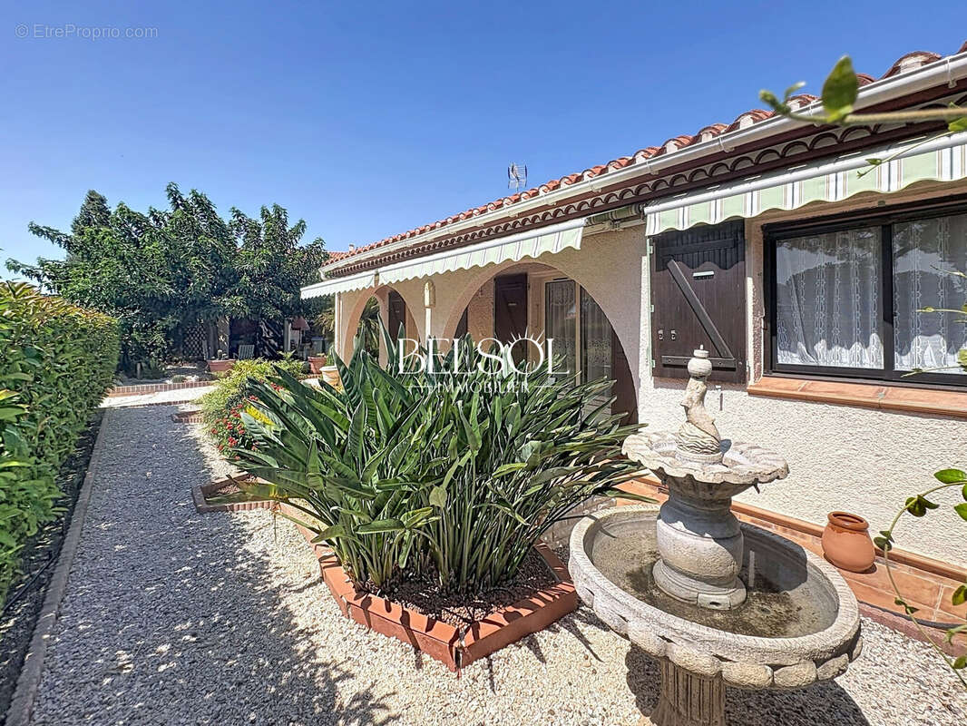 Maison 72 m² à Saint-Cyprien  - photo 4