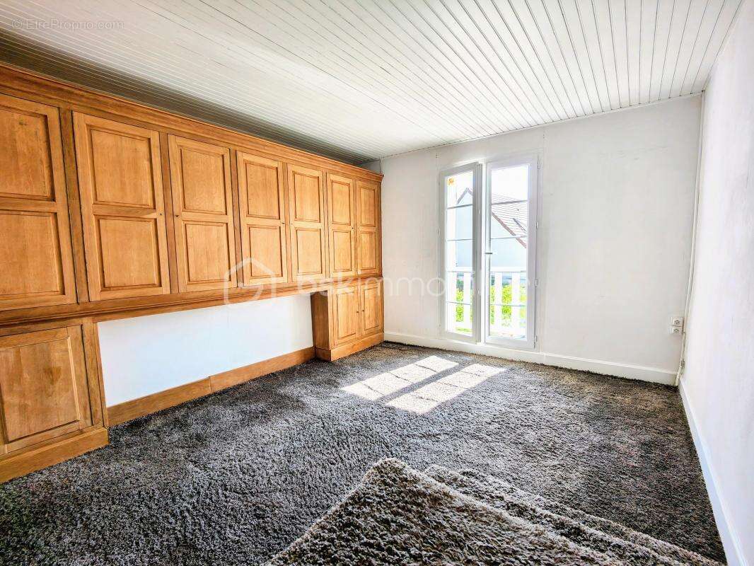 Maison à JOUARS-PONTCHARTRAIN