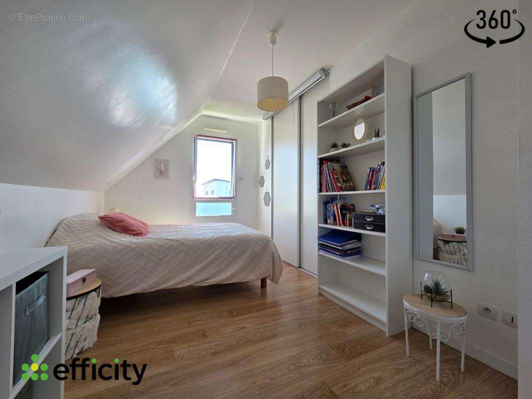 Maison 102 m² à Landavran  - photo 11