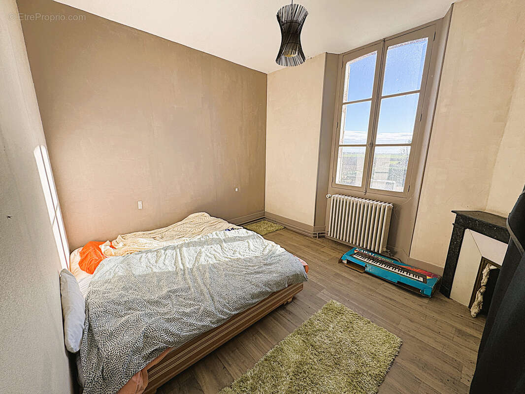 Maison à BEAUVILLIERS