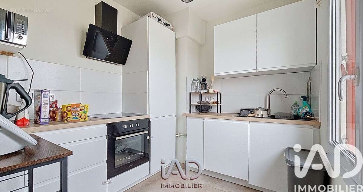 Photo 3 - Appartement à SAINTE-GENEVIEVE-DES-BOIS