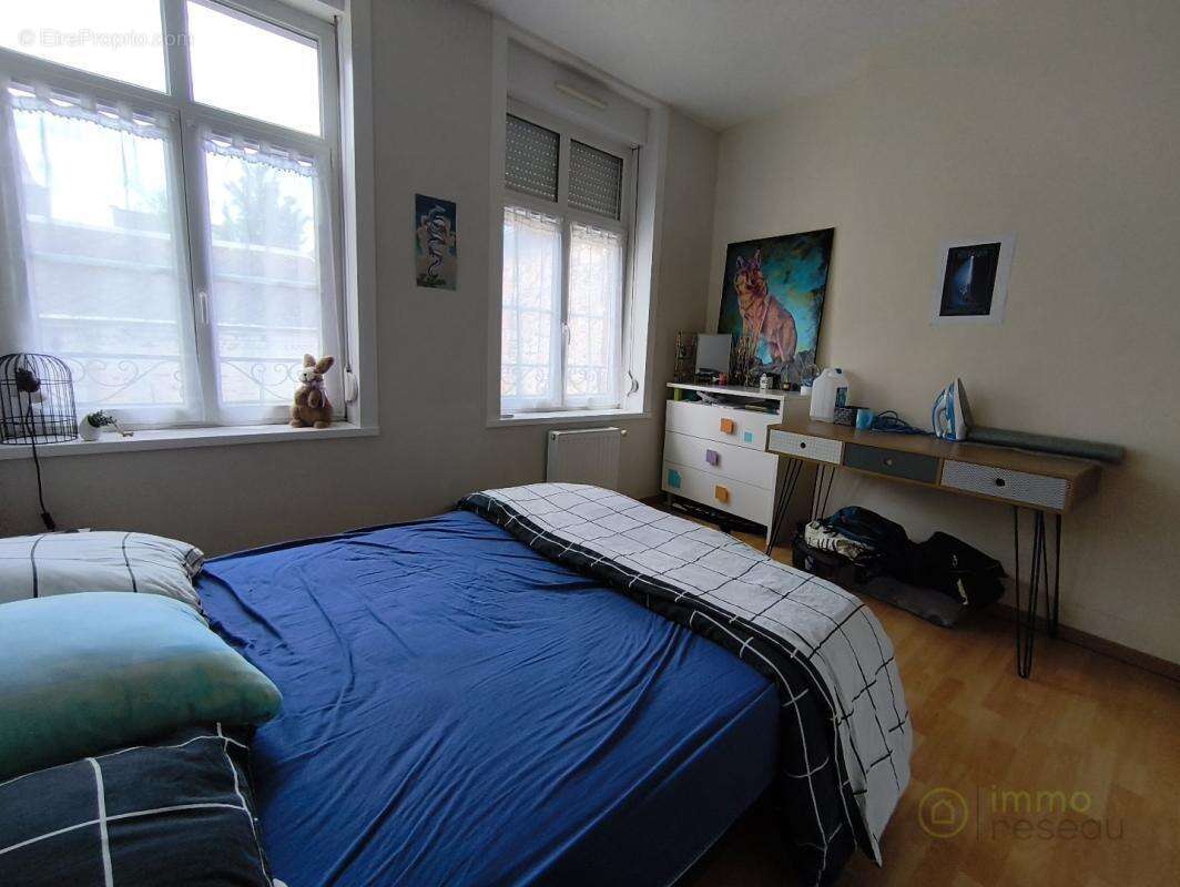Appartement 257 m² à Avesnes-Sur-Helpe  - photo 9