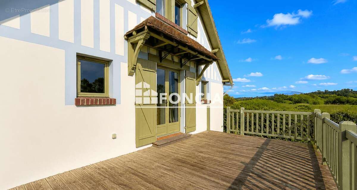 Maison à BLONVILLE-SUR-MER