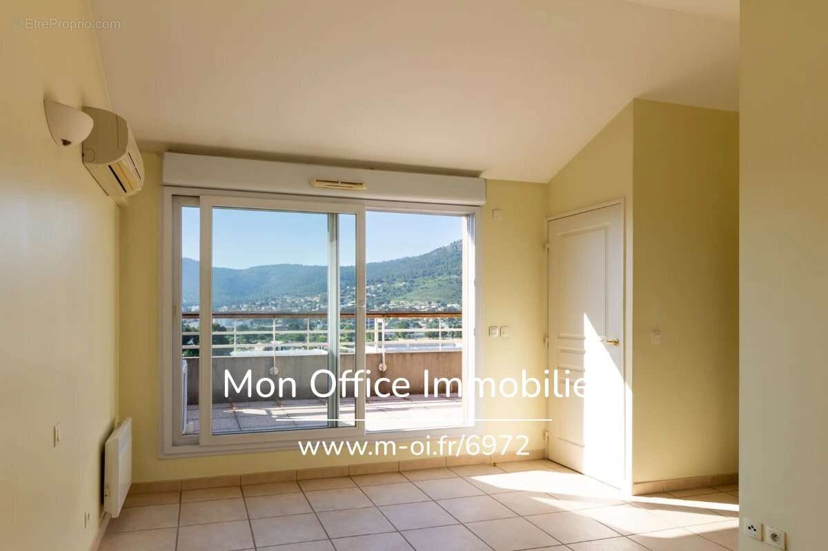 Appartement à MARSEILLE-11E