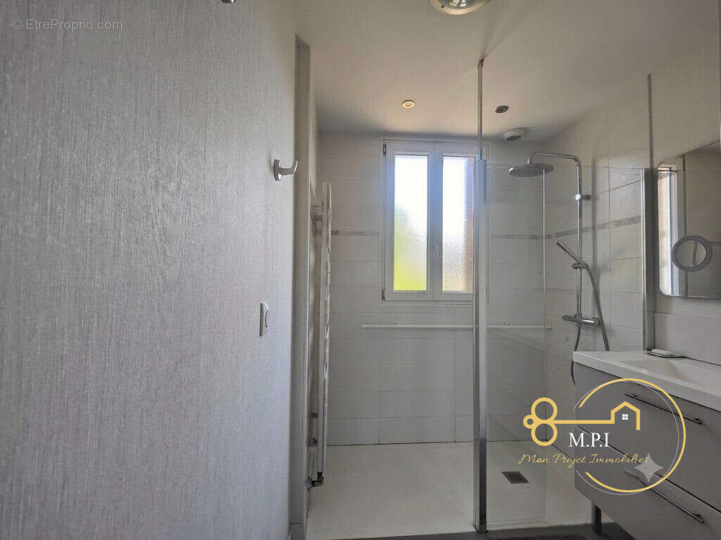 Maison 119 m² à Alencon  - photo 4