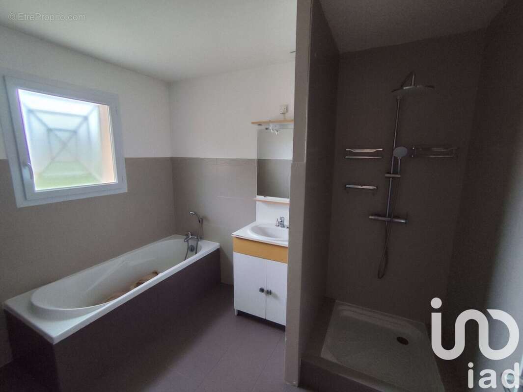 Photo 5 - Maison à LANTON