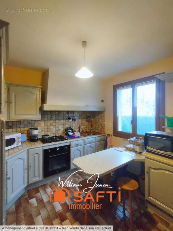 Photo 5 - Maison à SAINT-JUST-MALMONT