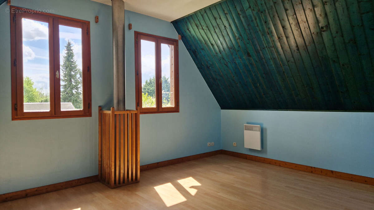 Maison à MOYAUX