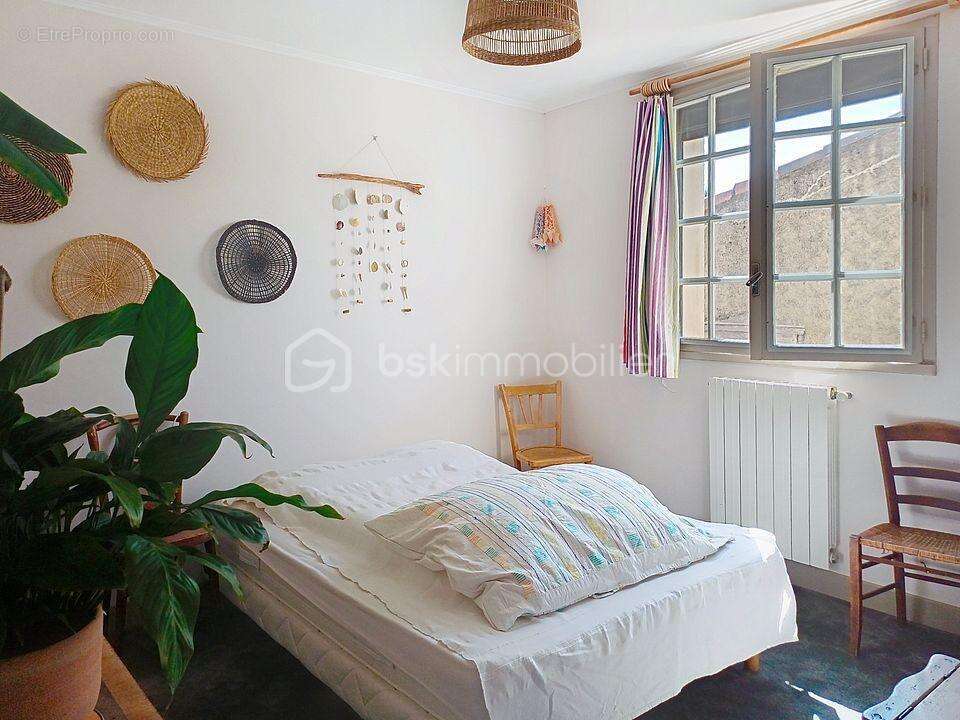 Maison à COURNONTERRAL