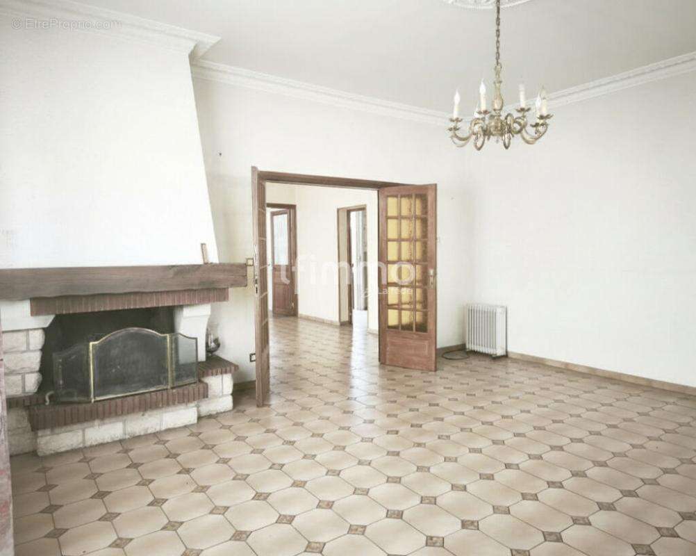 Maison à AVESNES-LES-BAPAUME
