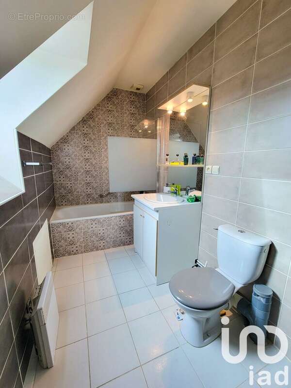 Photo 9 - Maison à VENABLES