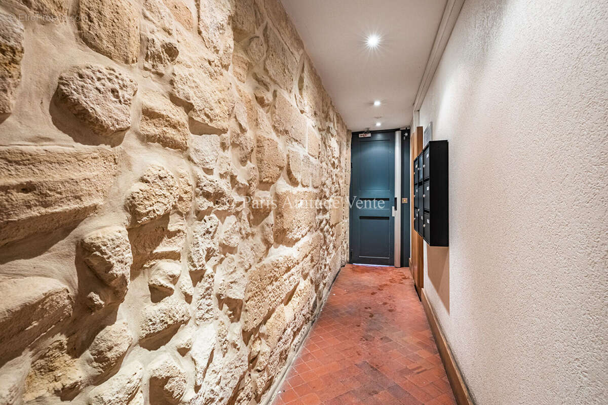 Appartement à PARIS-5E