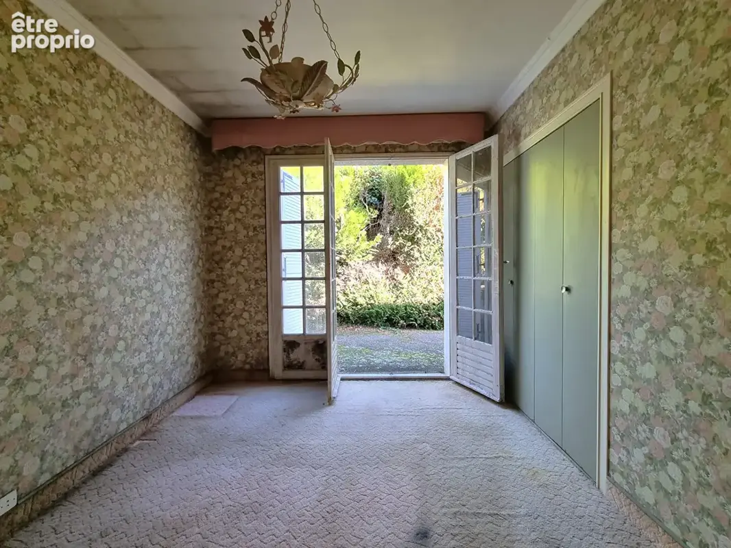 Maison à vendre à Saint Etienne de Montluc - 6 pièces, 113 m², terrain 2180 m² - photo 8