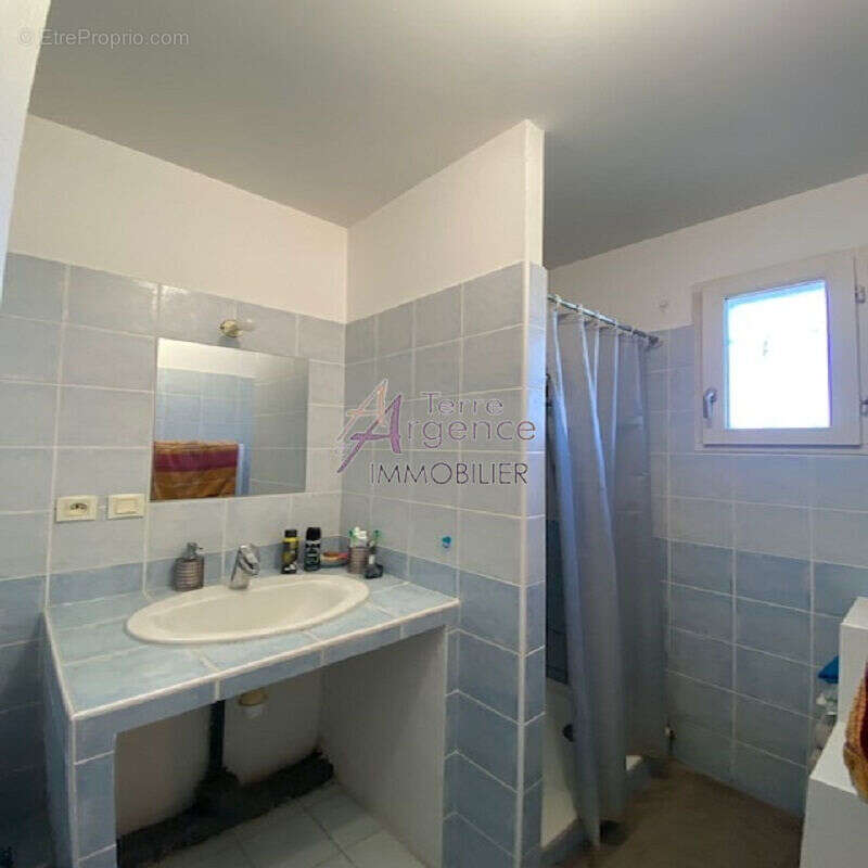 Maison à SERNHAC