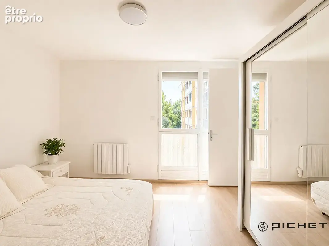 Duplex traversant avec extérieurs et cave - Saint-Jérôme - photo 5