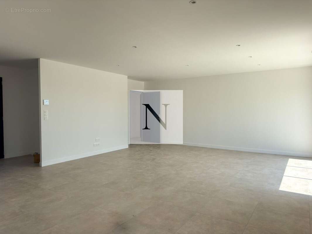 Maison 100 m² à Ferrieres  - photo 4