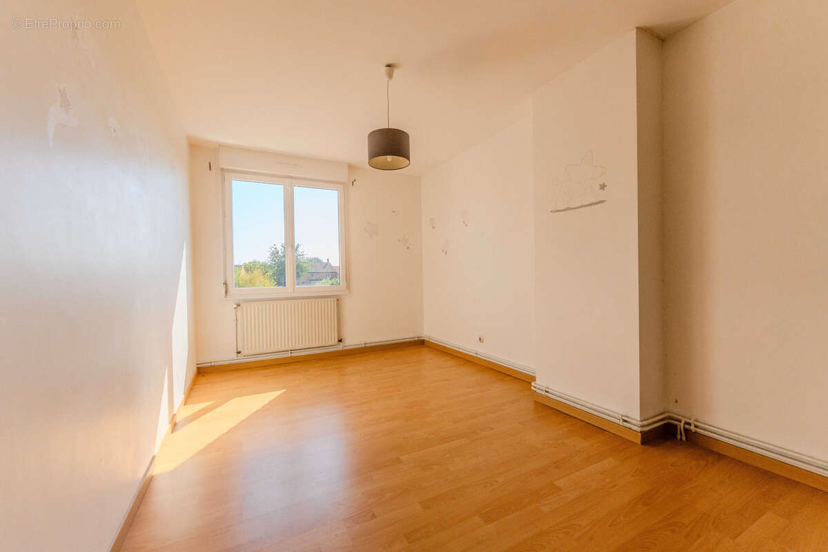 Maison individuelle idealment situee ! - photo 9