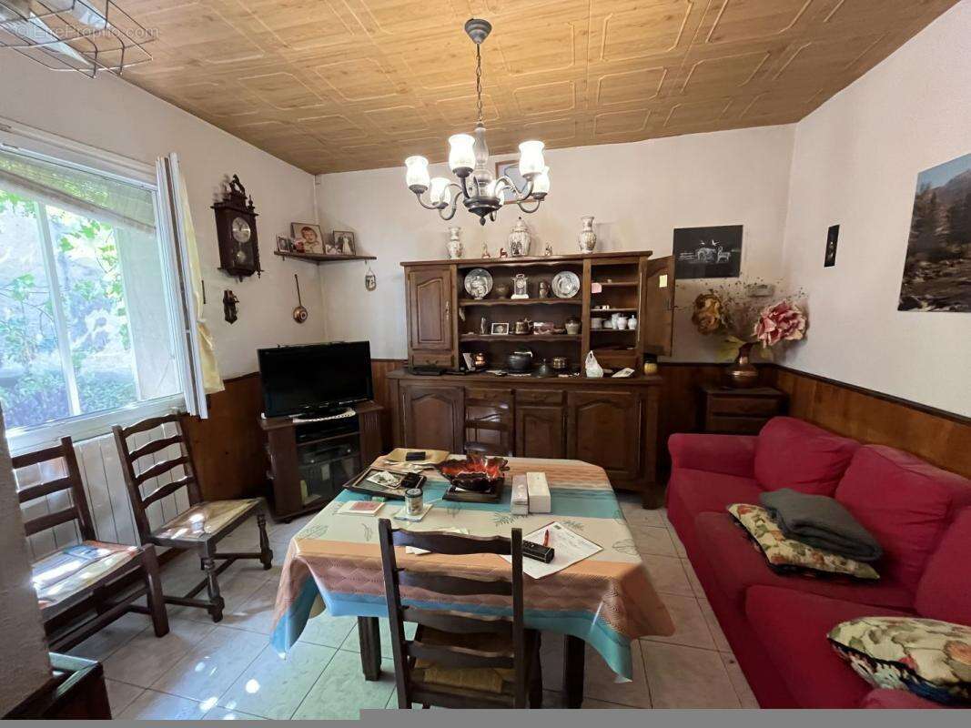 Maison à HOMPS