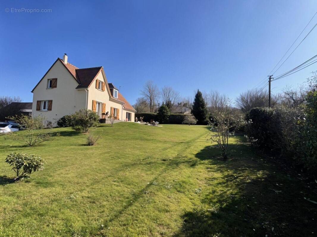 Maison à ANGERVILLE