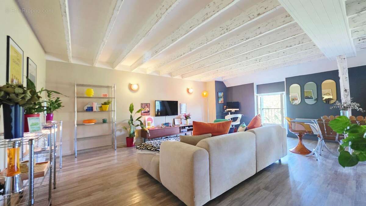 Bourges appartement 74m² duplex 3 pieces 2 chambres - photo 2