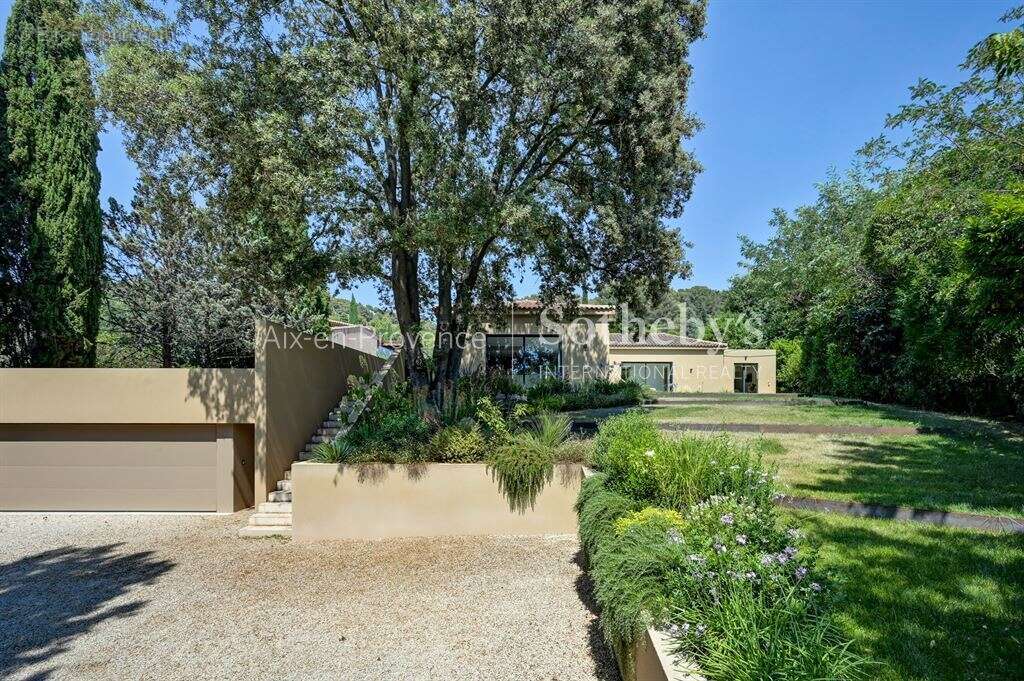 Maison à AIX-EN-PROVENCE
