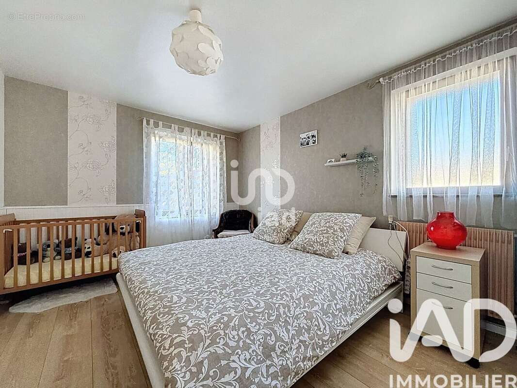 Photo 8 - Maison à CHASSIEU