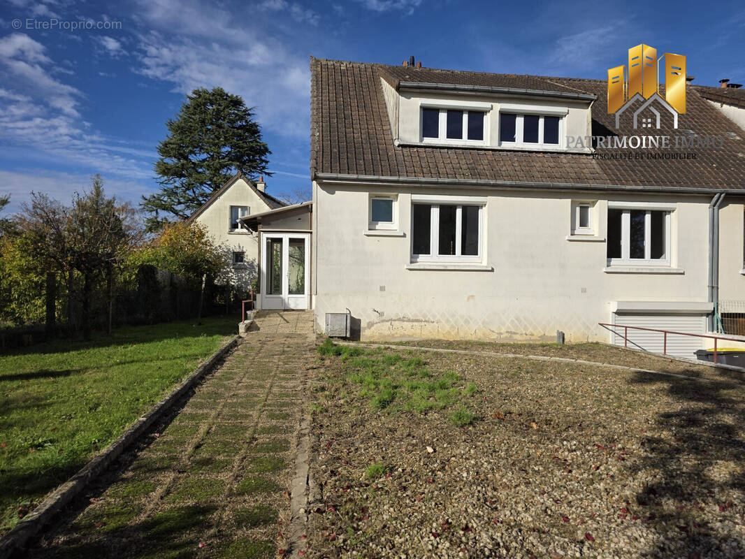 Maison à VOUVRAY-SUR-LOIR