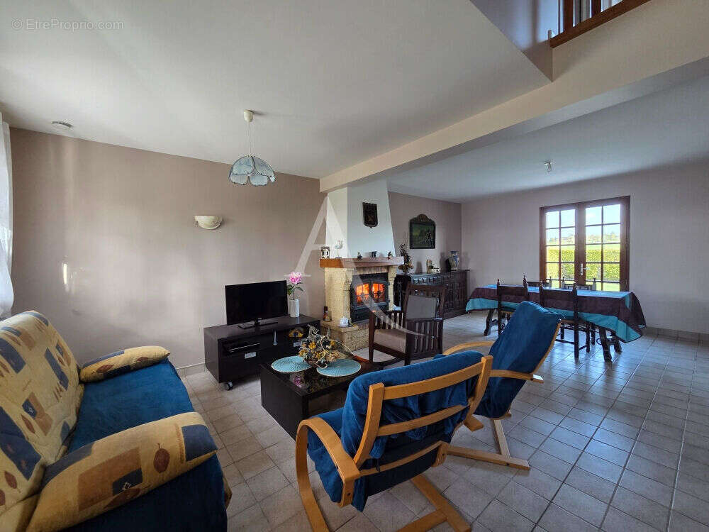 Maison à LA GACILLY