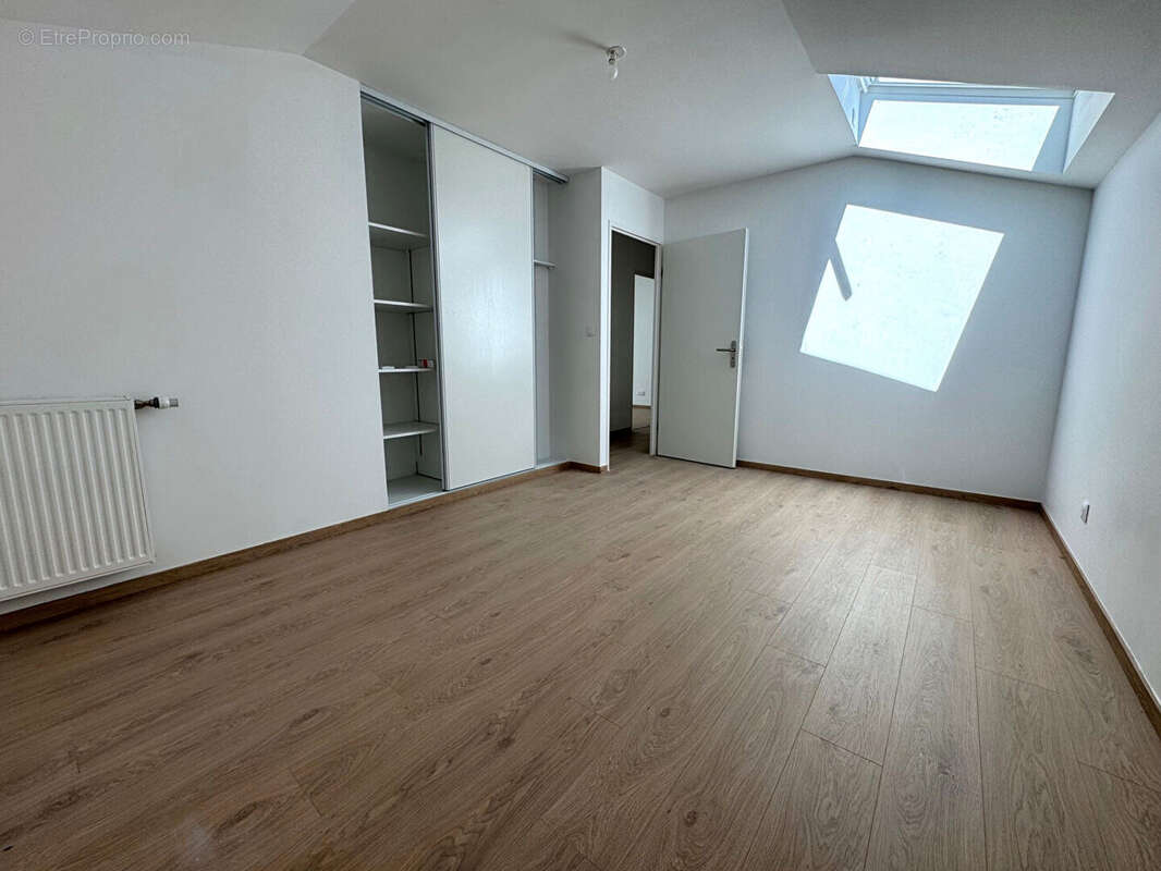 Appartement Toulouse 4 pièces 94m² + Balcon + 2 Parking sous-sol ! - photo 6