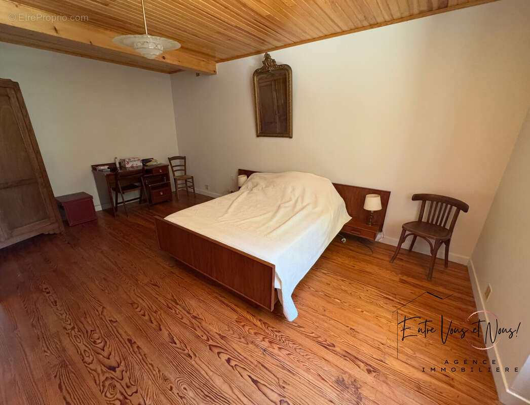 CHAMBRE 1 - Maison à BAZAS