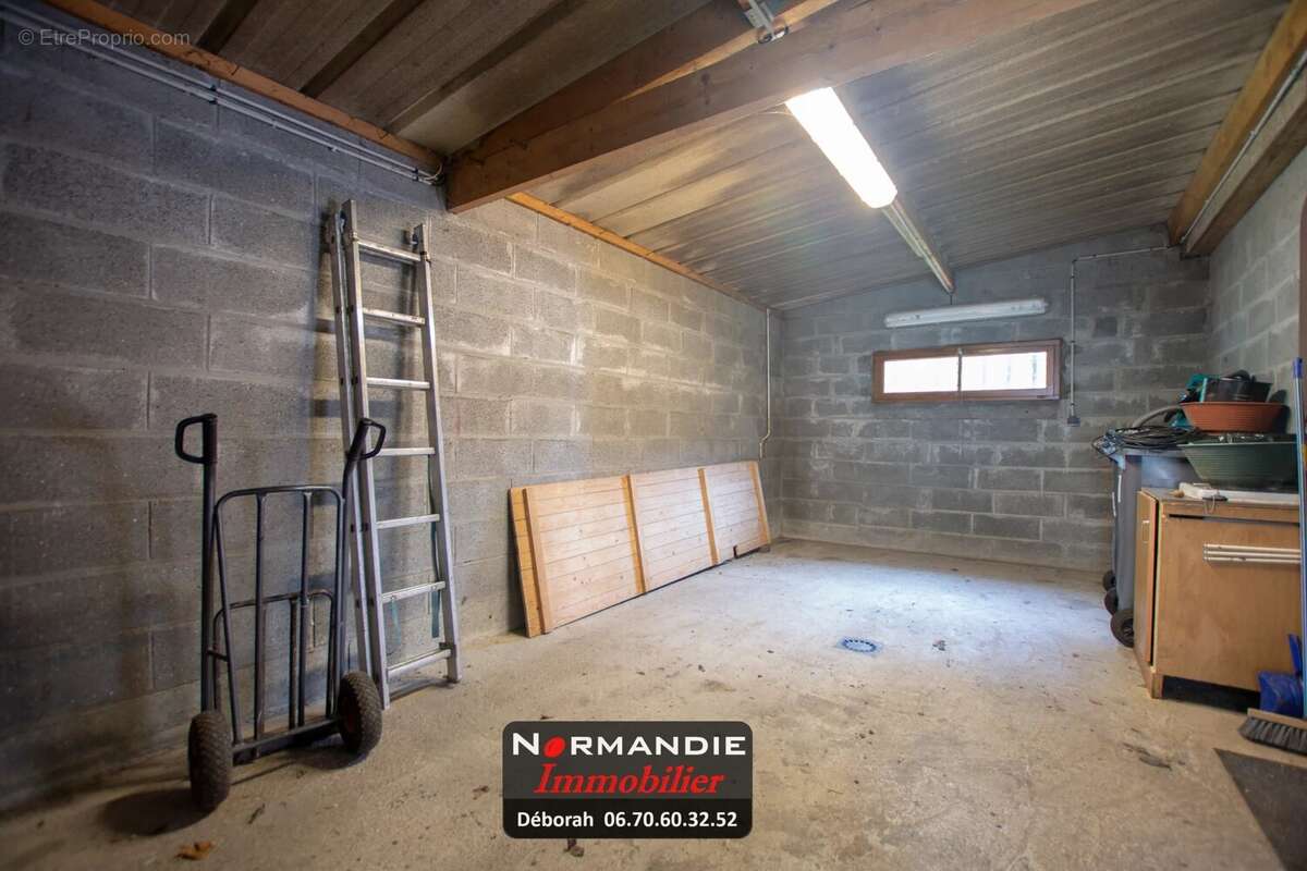 Maison à LE MESNIL-SOUS-JUMIEGES