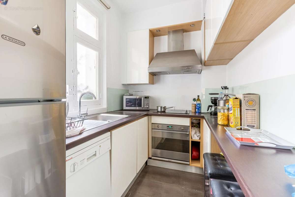 Appartement à NEUILLY-SUR-SEINE