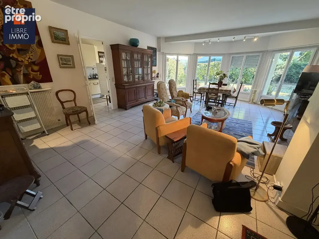 EXCLU ALLÉES DE MORLAAS, Bel appartement de 115 m² avec jardin à Pau - photo 2