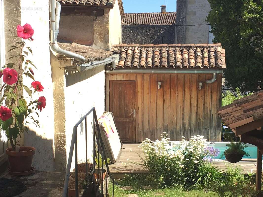 Spacieuse maison de ville à Pellegrue avec jardin privé - photo 5