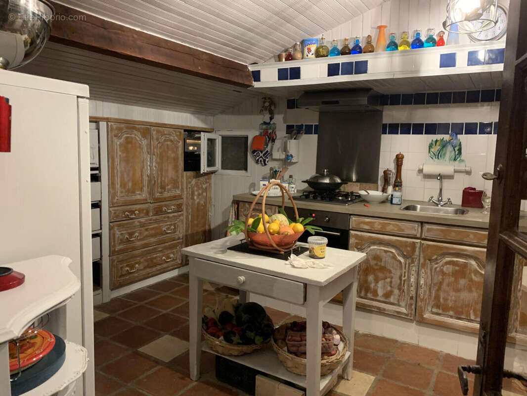 cuisine été (2) - Maison à ARCAMBAL