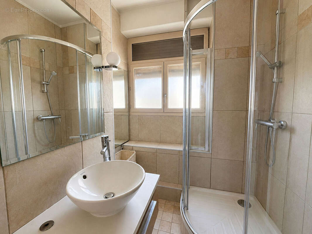 Appartement à LYON-7E