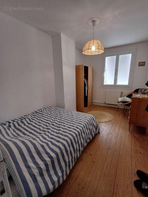 Maison à BAIGNES-SAINTE-RADEGONDE