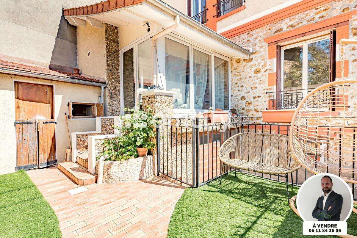 Maison à VILLENEUVE-LE-ROI