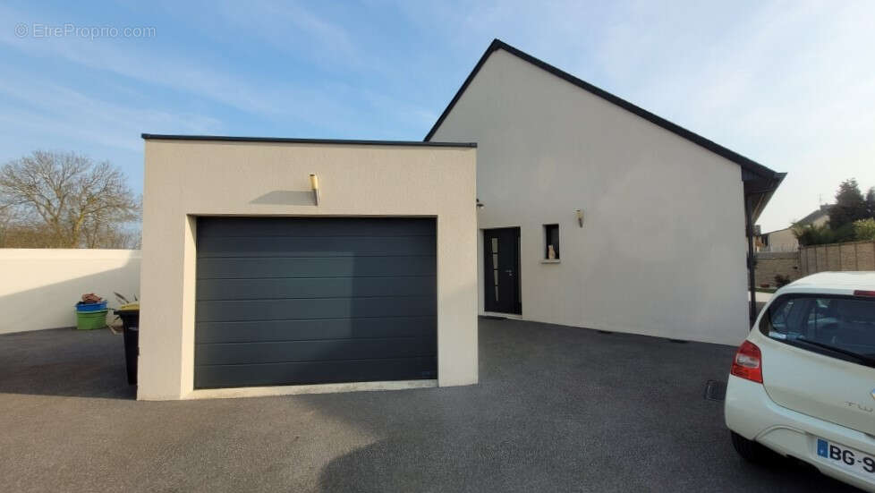 Maison à FRENOUVILLE