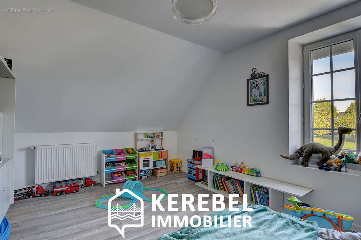 Maison à LOGONNA-DAOULAS