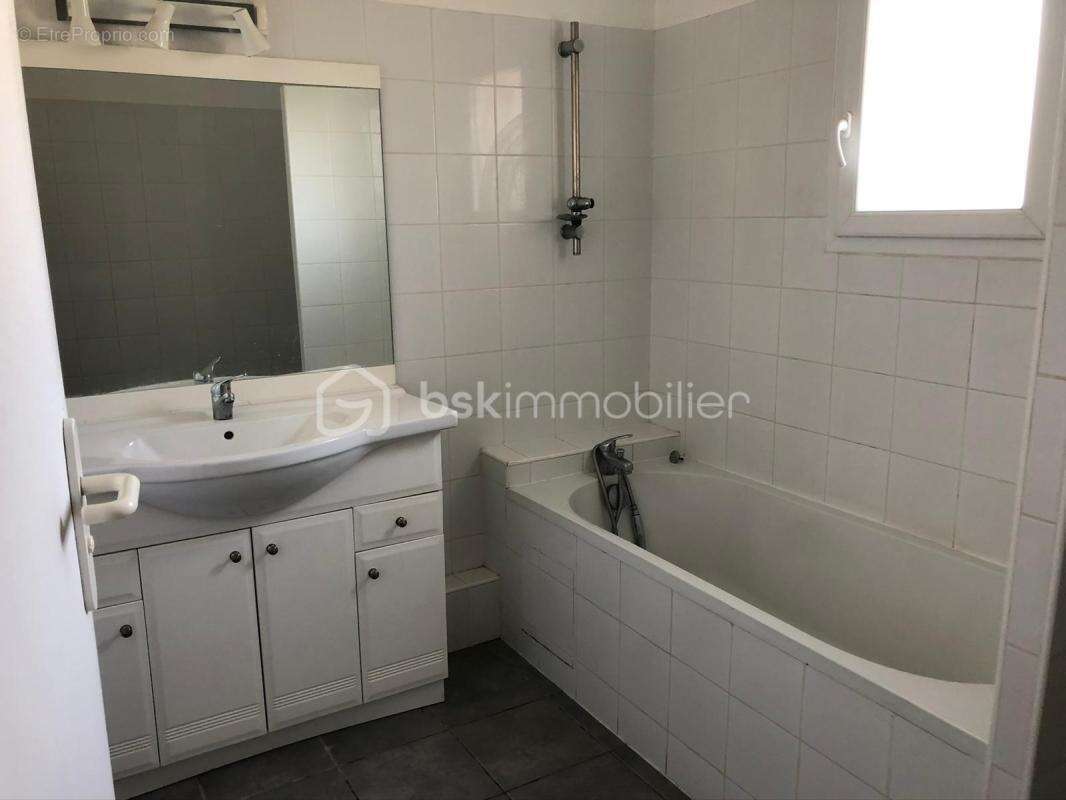 Maison à MOULEYDIER