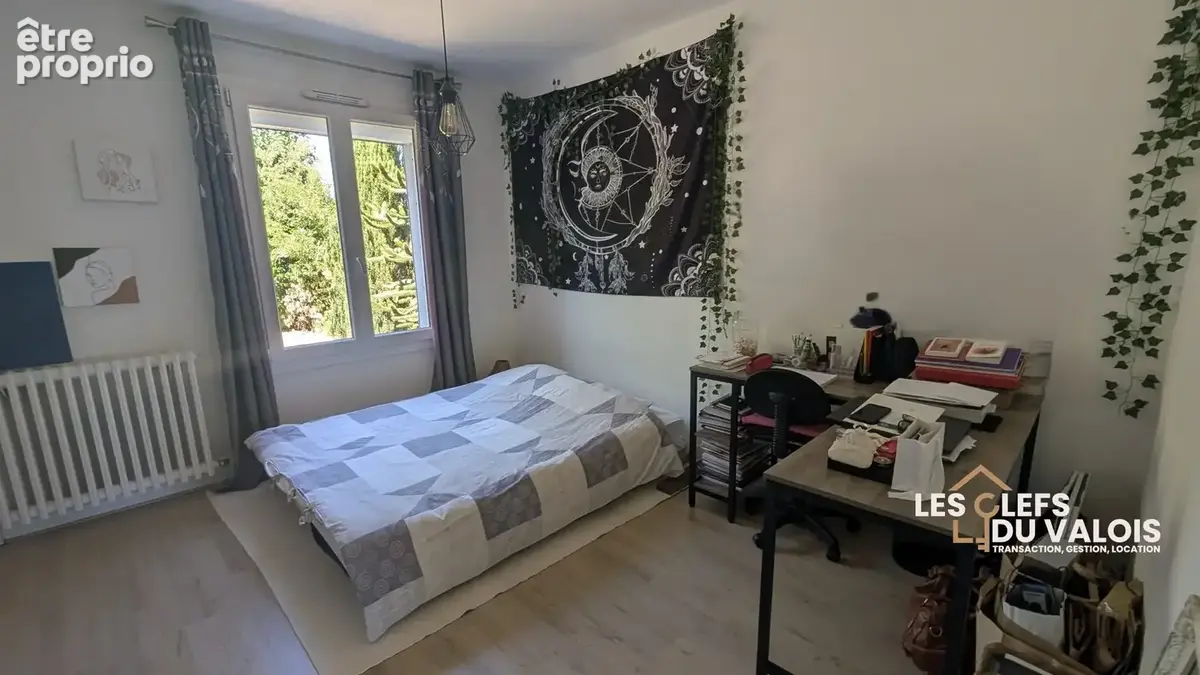 Maison 96 m² à Crepy-En-Valois  - photo 7