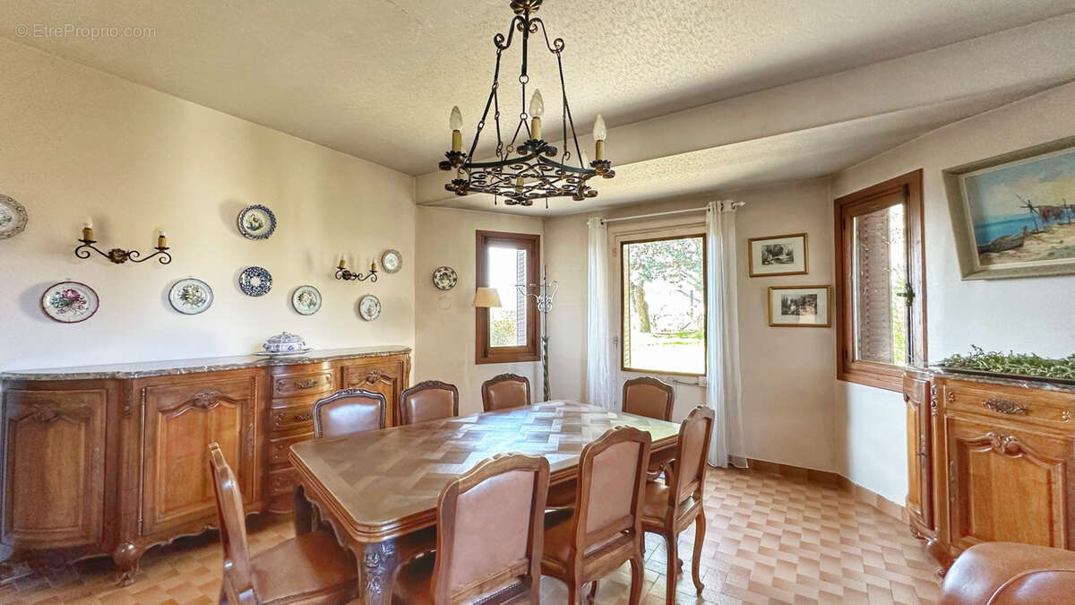 Maison à COUBLEVIE