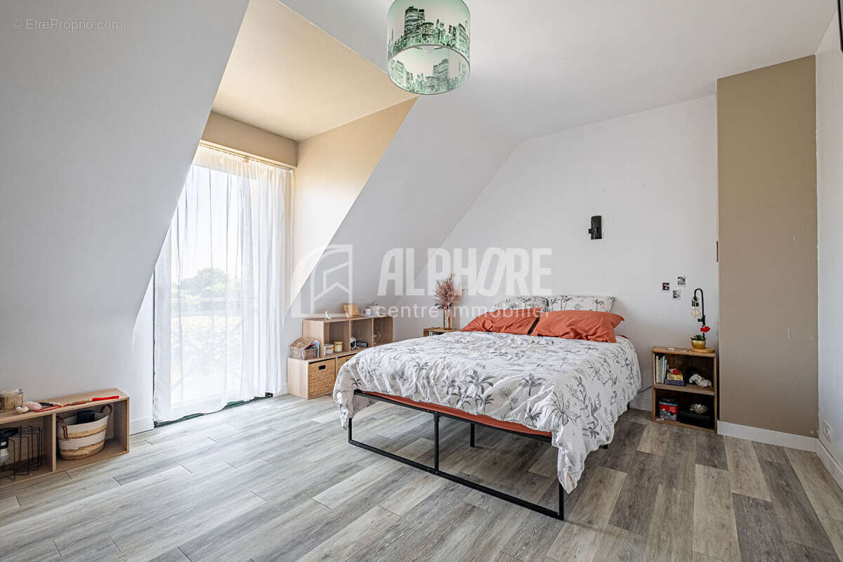Guérande , maison 5 chambres , garage, piscine. - photo 11