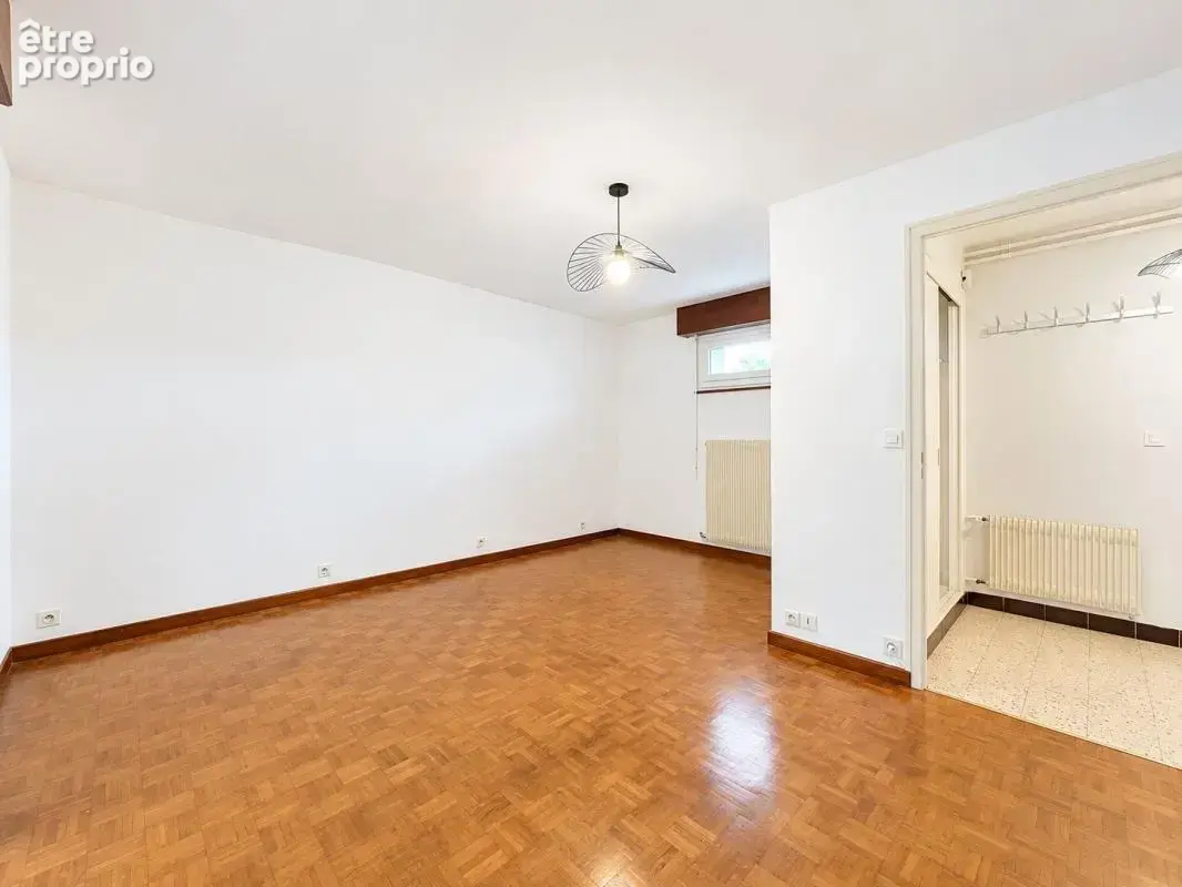 Appartement À Vendre - photo 3