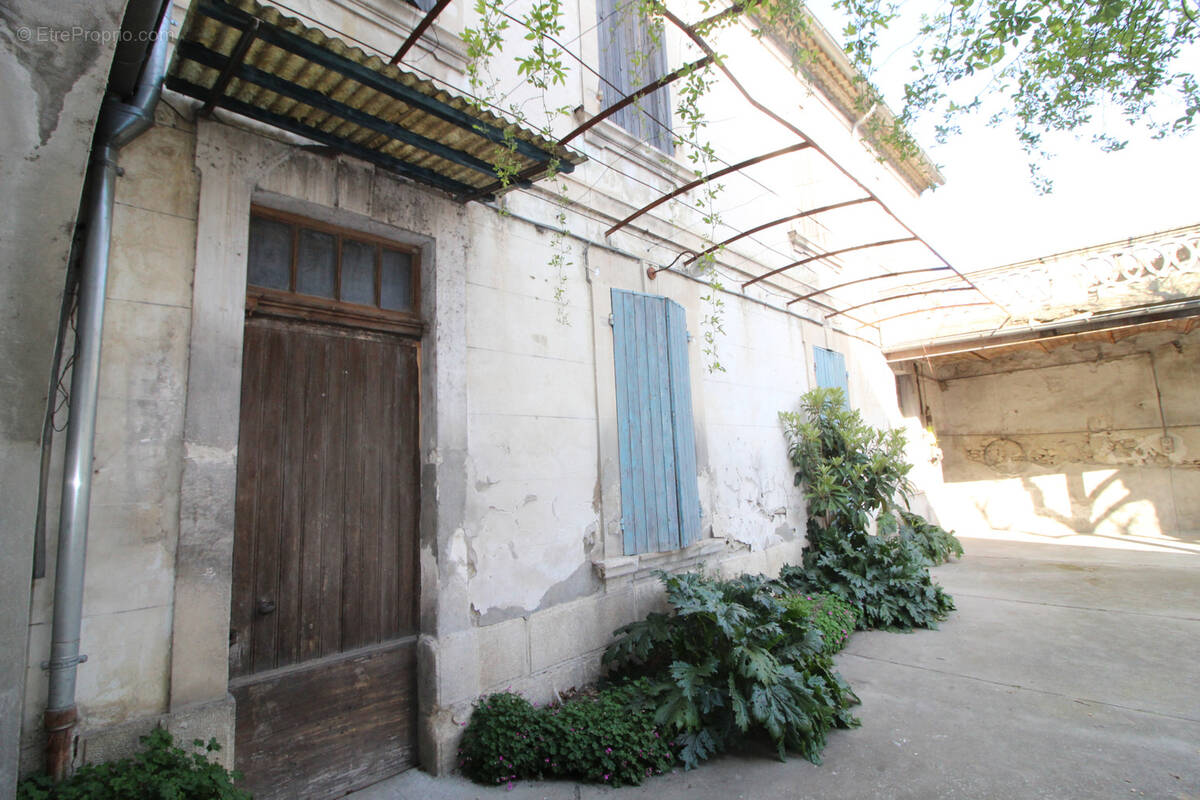 Maison à CAUMONT-SUR-DURANCE